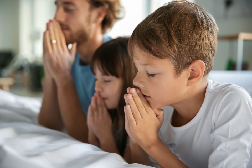 Honoring Mother Mary Through Family Practices