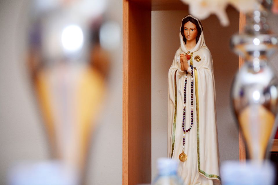 Living a Life of Gratitude Through Marian Sacramentals